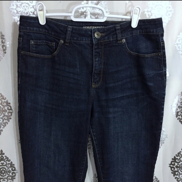 Denver Hayes Hanna High Rise Curve-Tech Cropped Jeans - Picture 2 of 6